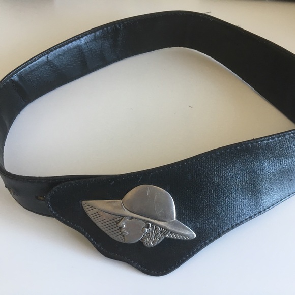 🌹3 for one🌹Faux leather vintage belt - Picture 2 of 9